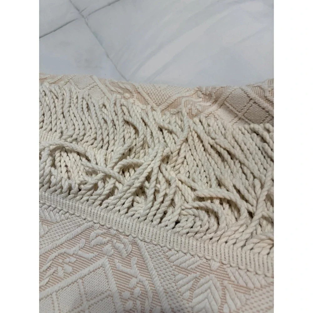 Vintage L.L. Bean Full Size Coverlet Blanket Cream Fringe Portugal Geometric